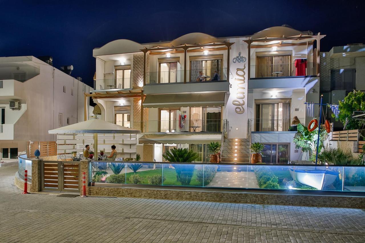 Elimia Suites & Studios Makrýgialos Екстериор снимка