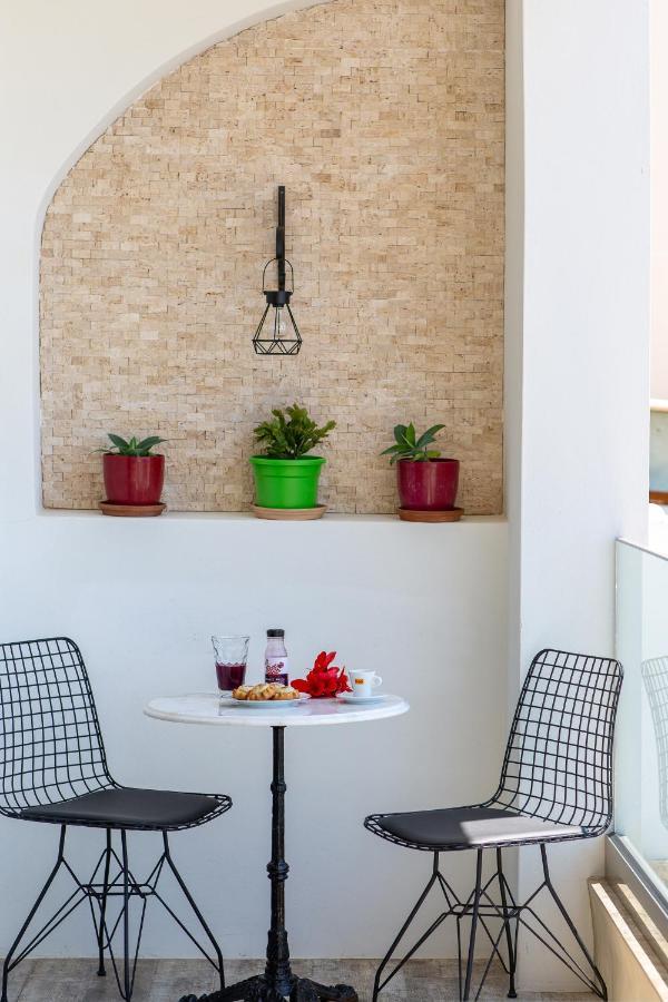 Elimia Suites & Studios Makrýgialos Екстериор снимка