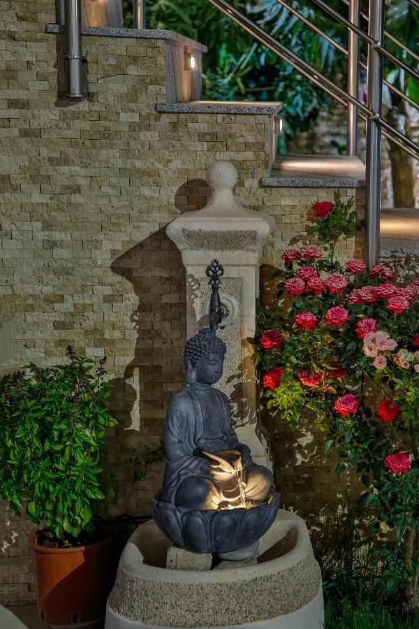 Elimia Suites & Studios Makrýgialos Екстериор снимка