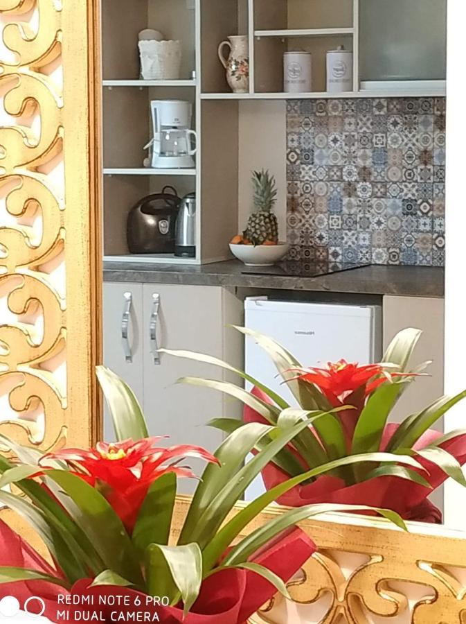 Elimia Suites & Studios Makrýgialos Екстериор снимка